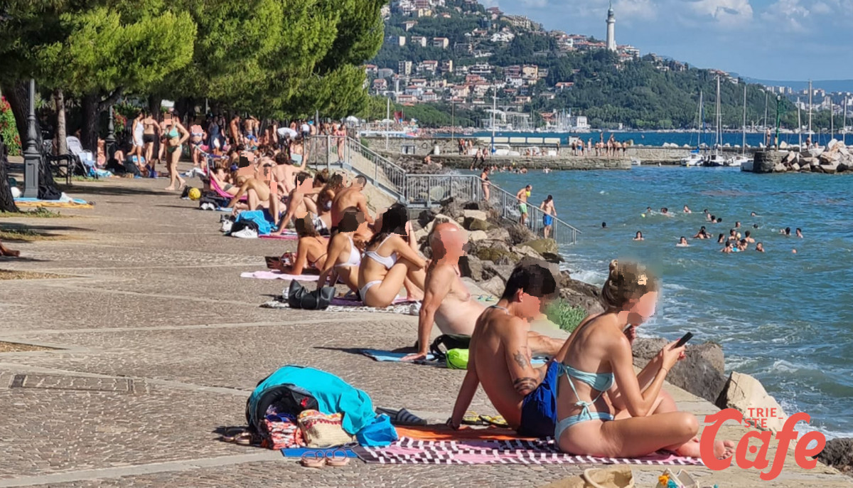 Barcola, un triestino propone un servizio per custodire gli oggetti in spiaggia: "Così si fermano i furti"